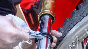 How To Fix A Leaky Fork Seal.. FOR FREE! | Motorcycle Life Hacks