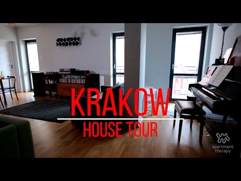 House Tours: Finding Music in an Krakow Apartment