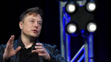 Attorneys for Musk, Twitter argue over information exchange