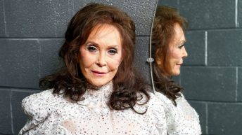 Loretta Lynn Dead: Country Legend Dies At The Age Of 90