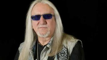 Mick Box -Talks about Uriah Heep, Tours,70s,Loss,Band Change & Touring Russia – Radio Broadcast 2016