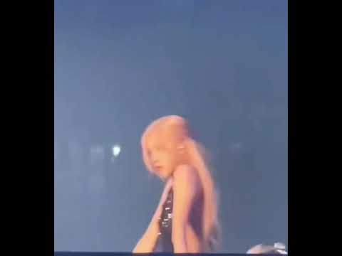 Rosé Solo On The Ground Born Pink Concert Tour 2022 Korea KSPO Dome 15 October 2022