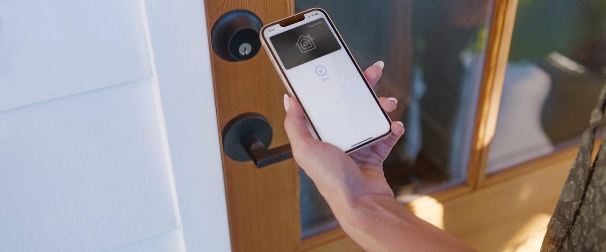 Apple’s Hottest New Accessory Is a $330 Physical Lock