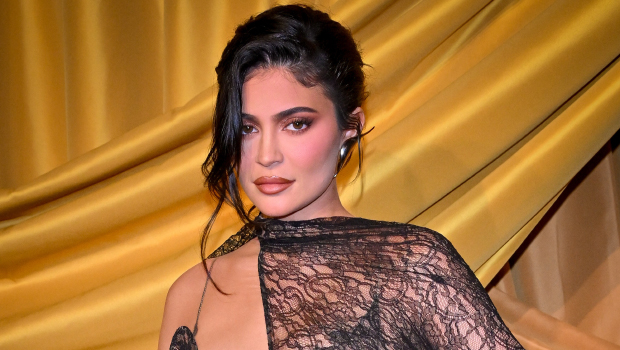 Kylie Jenner Sizzles In Open Black Bustier As Travis Scott Reacts To Cheating Rumors: Photos