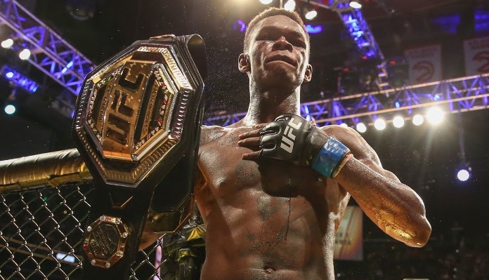 Israel Adesanya believes Alex Pereira will “start to fold” early into their UFC 281 fight, plans to “rewrite” history: “He’s not gonna last”