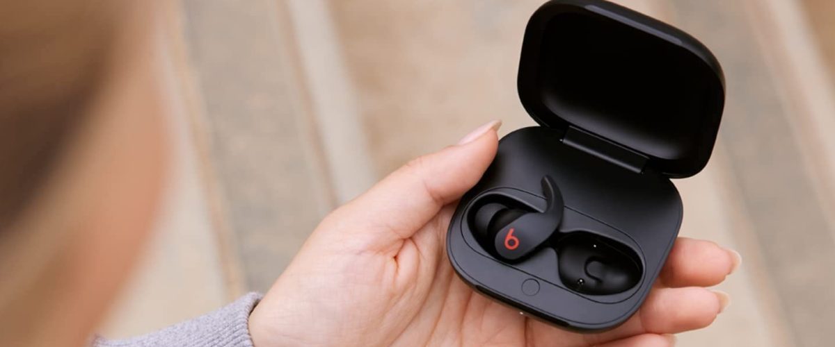 Thursday’s headliner deals: Beats ANC Studio Buds at $145 and Apple Watch SE 2 at $240, more