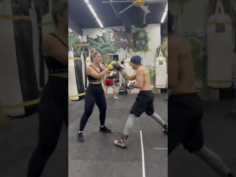 Some best Shots..#mittqueen #boxingtraining #viral #trending #mittworkout