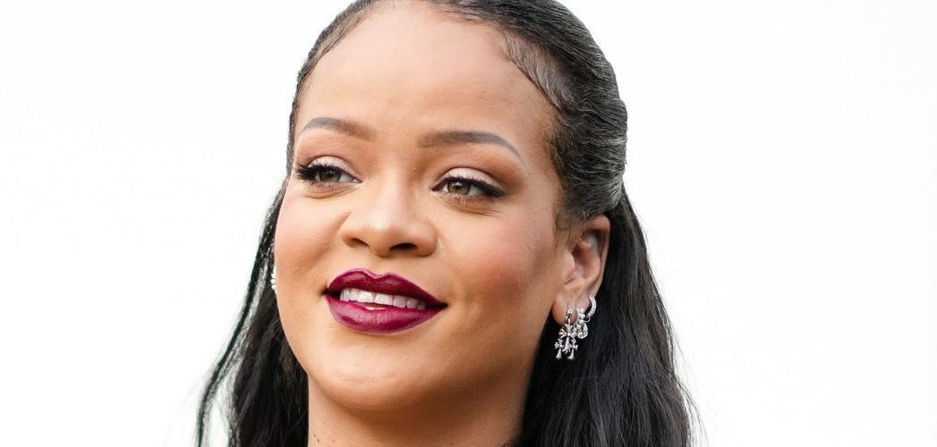 Rihanna Got Real About Why She Hasn’t Shared Her Baby’s Name Or Photo Publicly Yet