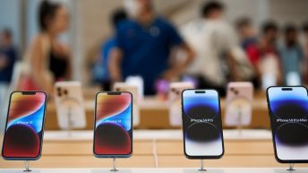 Samsung is reportedly the largest supplier of OLED displays for iPhone 14