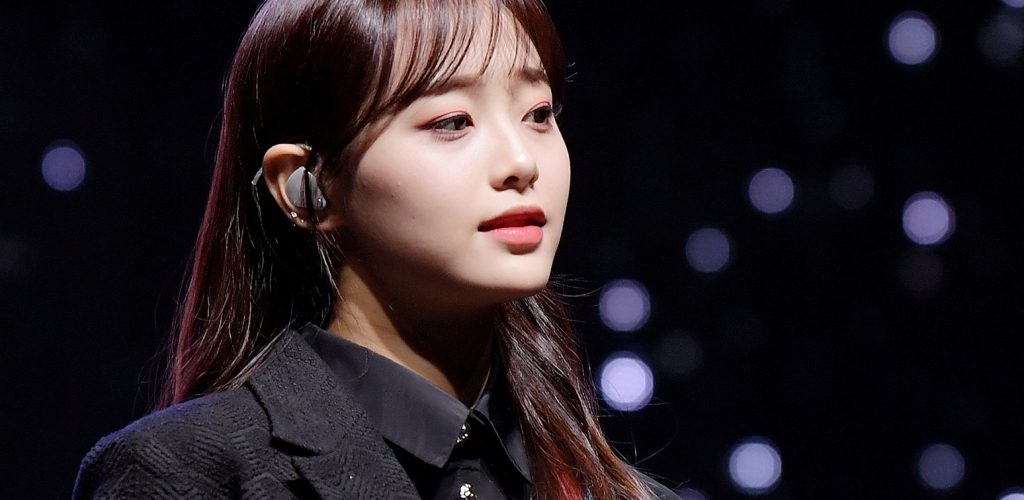 Chuu Removed From LOONA Amid Back-and-Forth Reports Between K-Pop Group & Label