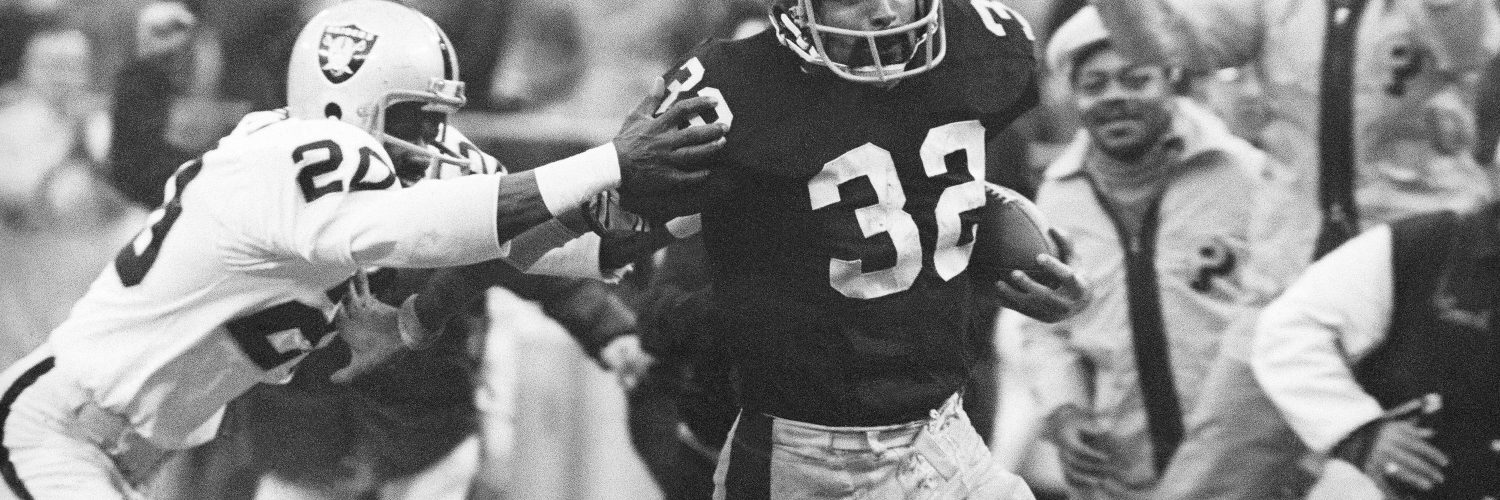 Franco Harris, Steeler who caught Immaculate Reception, dies