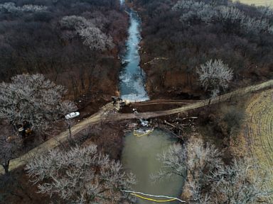 Company: Regulators OK reopening of Kansas pipeline segment