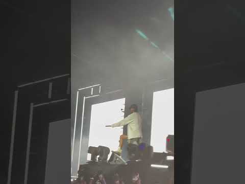 Ski Mask The Slump God does Juice Wrld tribute at Rolling Loud Miami 22’