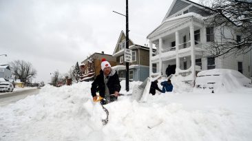 Buffalo blizzard death toll passes 30 as storm preparation questioned