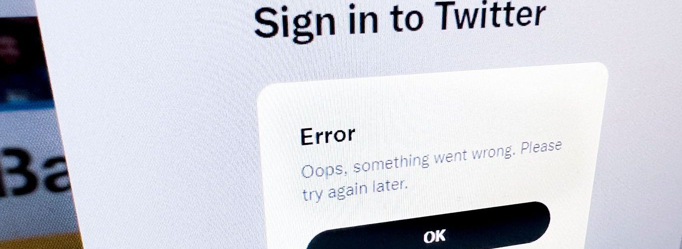 Twitter hit by global outages as users report login problems