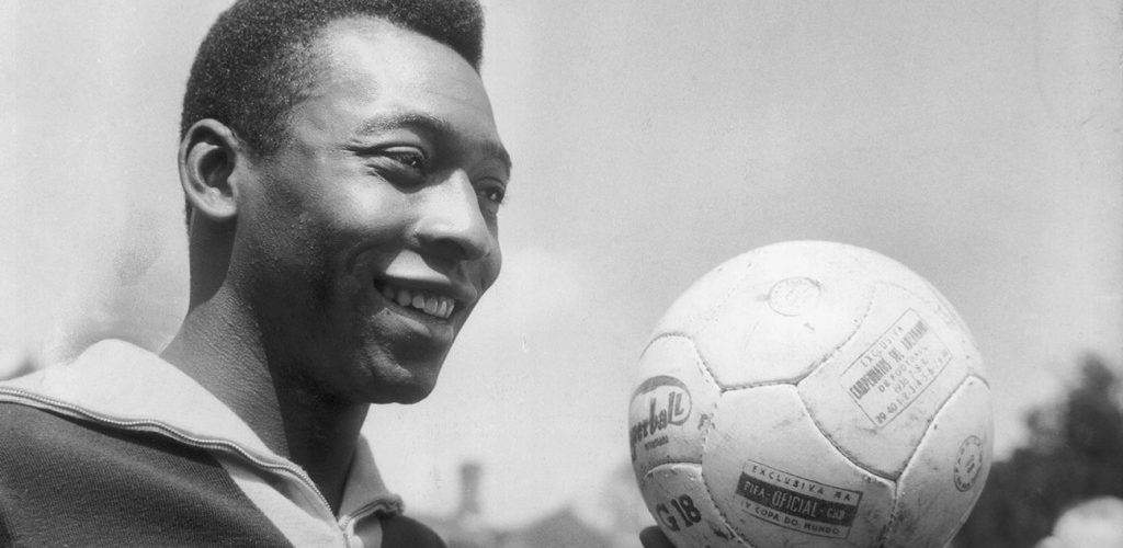 Pelé, Charismatic Master of the “Beautiful Game,” Dies at 82