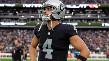 Tafur: In Derek Carr’s ultimate prove-it year, Raiders QB fell short in Mark Davis’ eyes