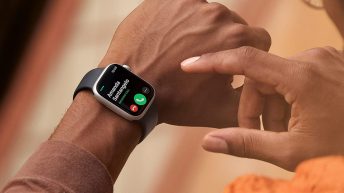 The New Apple Watch Series 8 Is (Somehow) Still on Sale