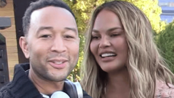 John Legend & Chrissy Teigen Welcome New Child