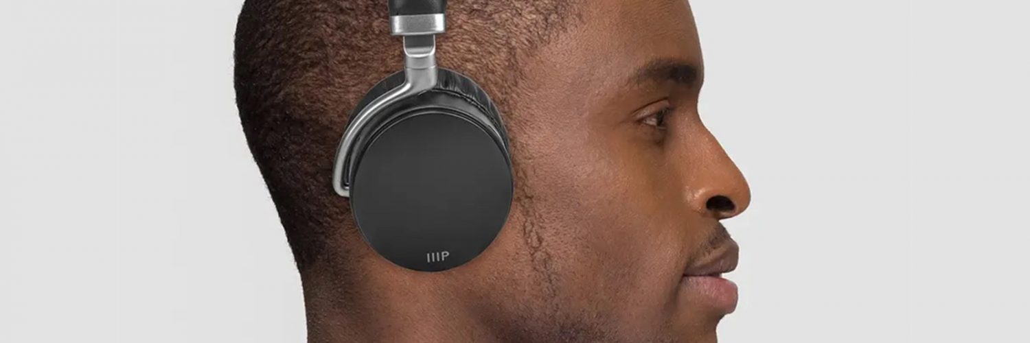 You Heard Right: You Can Get These Noise-Cancelling Headphones for Under $60