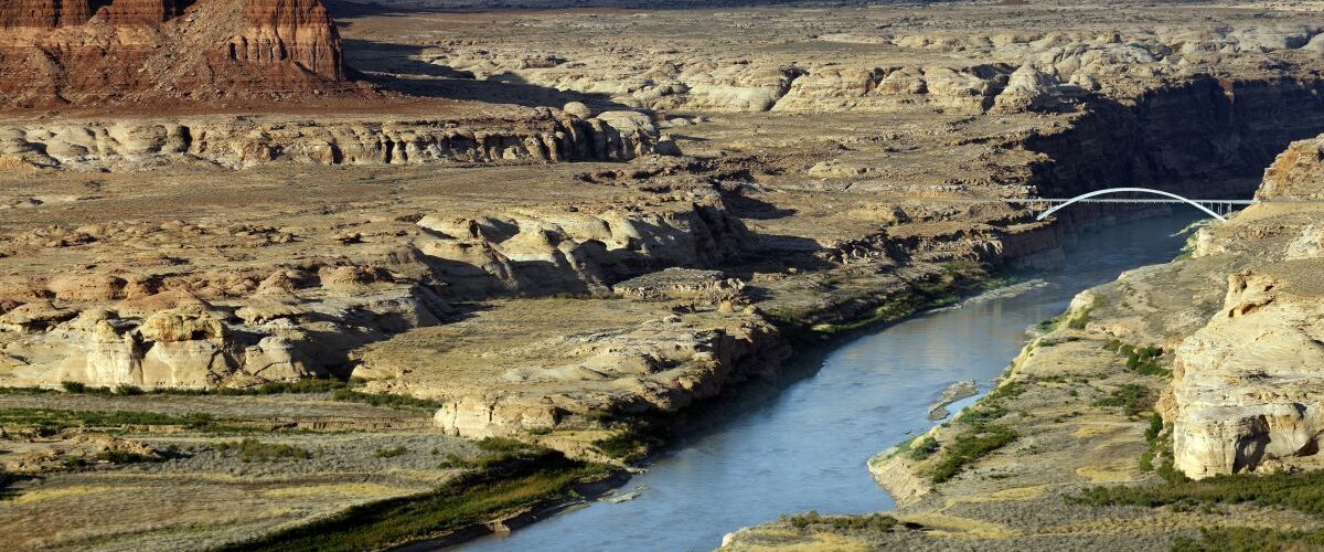 Battling to avoid massive water cuts, California offers proposal on Colorado River crisis