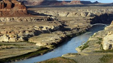 Battling to avoid massive water cuts, California offers proposal on Colorado River crisis