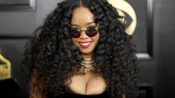 H.E.R. Opened Up About Her Filipina Identity In Her Latest Interview, From Her Favorite Foods To Her Gift To Saweetie