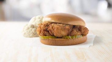 The Chicken Sandwich Wars Have a New Contender: Cauliflower