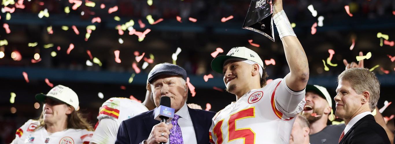 Chiefs win Super Bowl, 38-35