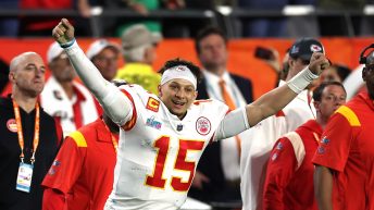 KC Chiefs Win Super Bowl, Defeat Eagles 38-35!!