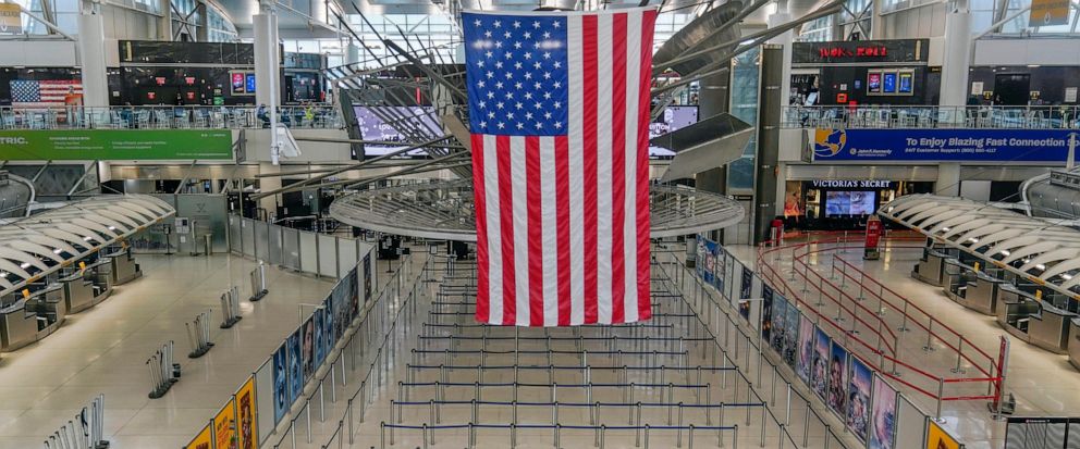 Kennedy Airport fixes power outage that canceled flights