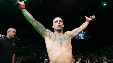 Fights on Tap: Oliveira vs. Dariush among 19 UFC bouts announced 