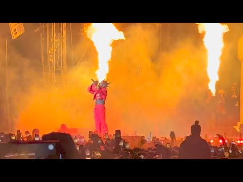 Lil Uzi Vert – XO Tour Llif3 Rolling Loud California 2023 (4K)