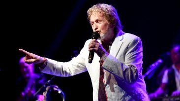 Yes Refuses To Reunite With Singer Jon Anderson. He’s OK With That