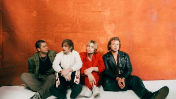 5 Seconds of Summer Continue Embracing ‘the Feeling of Falling Upward’ With Summer 2023 Tour