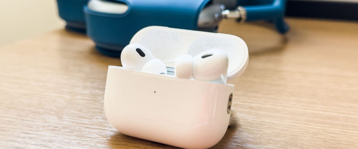 Apple’s bizarre advice if you can’t update your AirPods firmware