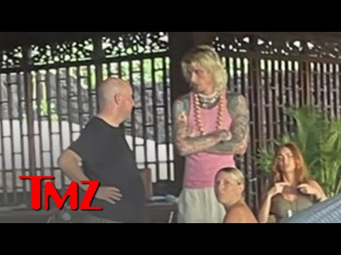 Machine Gun Kelly, Megan Fox Together In Hawaii Amid Breakup Rumors | TMZ LIVE