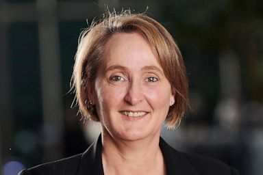 Qantas names chief financial officer Vanessa Hudson next CEO