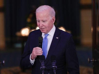 Biden, Harris meet with CEOs about AI risks