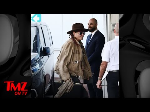 Johnny Depp is All Smiles Boarding Private Jet in Paris | TMZ TV