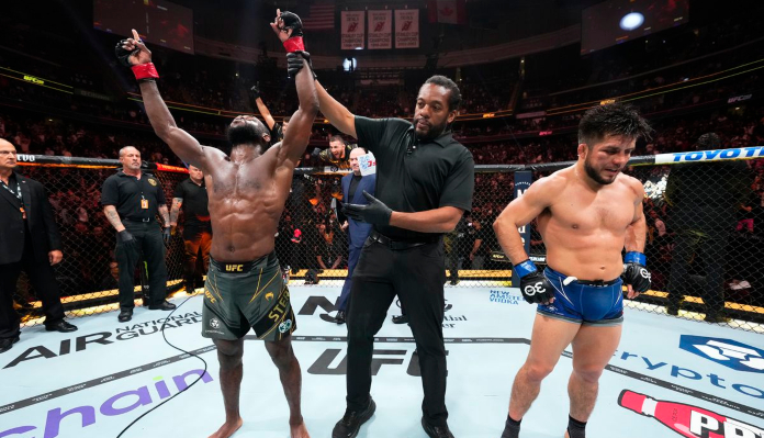 Aljamain Sterling slams Henry Cejudo for pulling out of UFC 292: “Dirty little weasel”