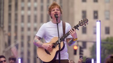 Ed Sheeran Surprises Kids at Recital, Performs With Them in Boston