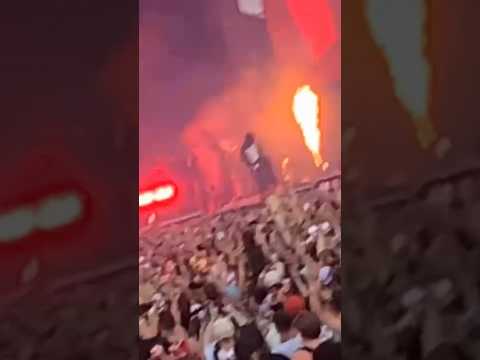 Lil Uzi Vert – Lyrical Lemonade 2023- Insane crowds! Live on main stage! View from vip viewing deck.