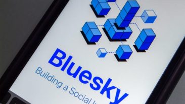 Bluesky Sees “Record” Web Traffic After Elon’s Latest Dumb Twitter Decision