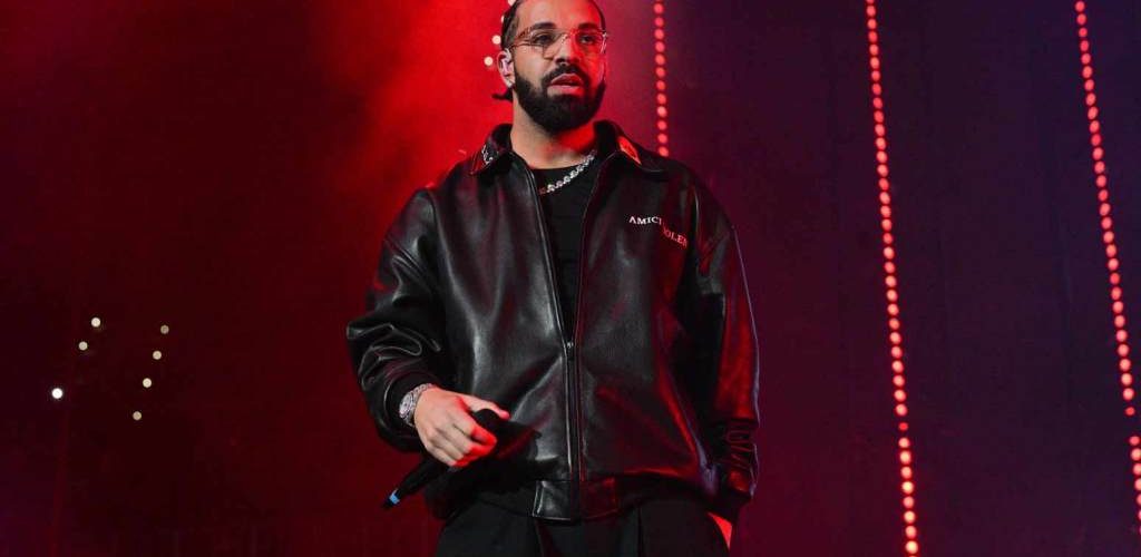 Drake Gets Hit By Phone Thrown Onstage During Tour Kickoff