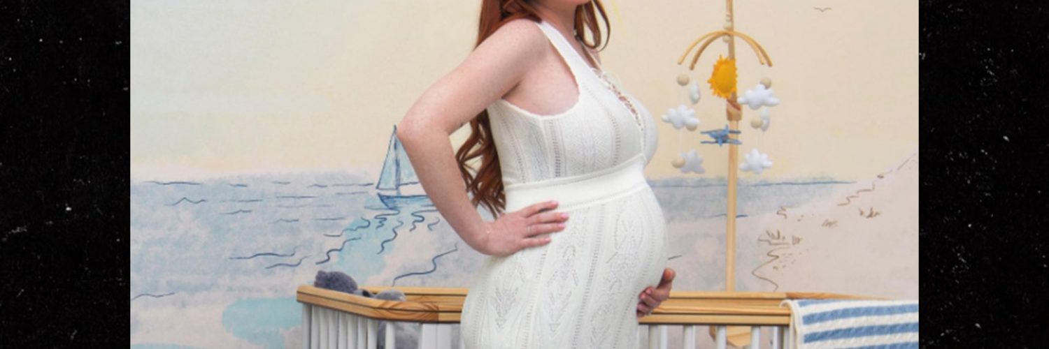 Lindsay Lohan Shows Off Growing Baby Bump, Nursery