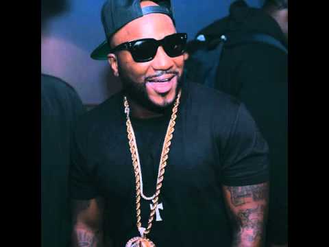 Rapper, Young Jeezy loses teeth while performing!