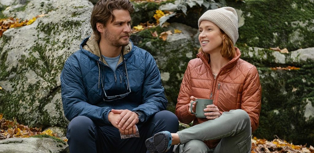 ‘Happiness for Beginners’ Review: Ellie Kemper Finds Love and a Fresh Start in a Listless Netflix Rom-Com