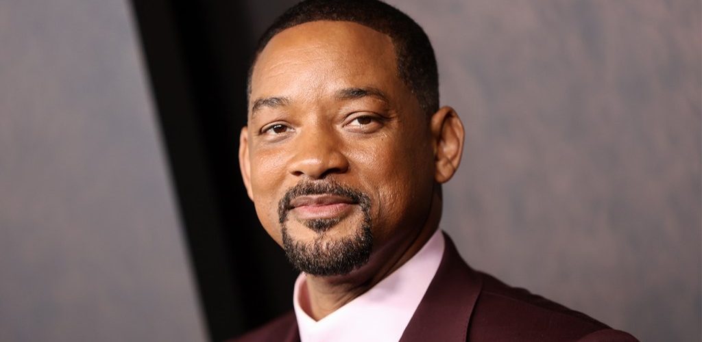 Will Smith Reveals How Steven Spielberg Convinced Him to Star in ‘Men in Black’: “Sent a Helicopter for Me”