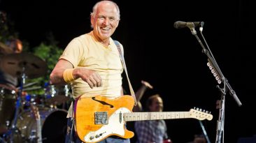 Jimmy Buffett Was Your Favorite Country Singer’s Biggest Influence